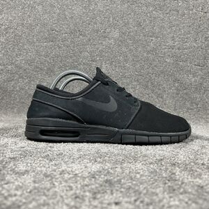 Nike All-Black Athletic Sneakers